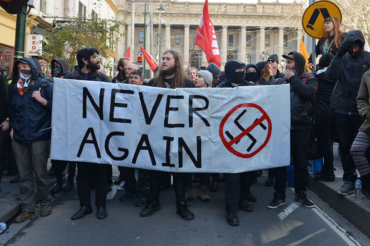 Australia bans Nazi symbols, salute