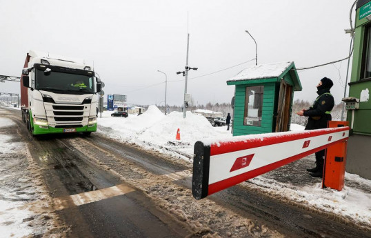 No plans to reopen crossing points on border with Russia, says Finnish interior minister