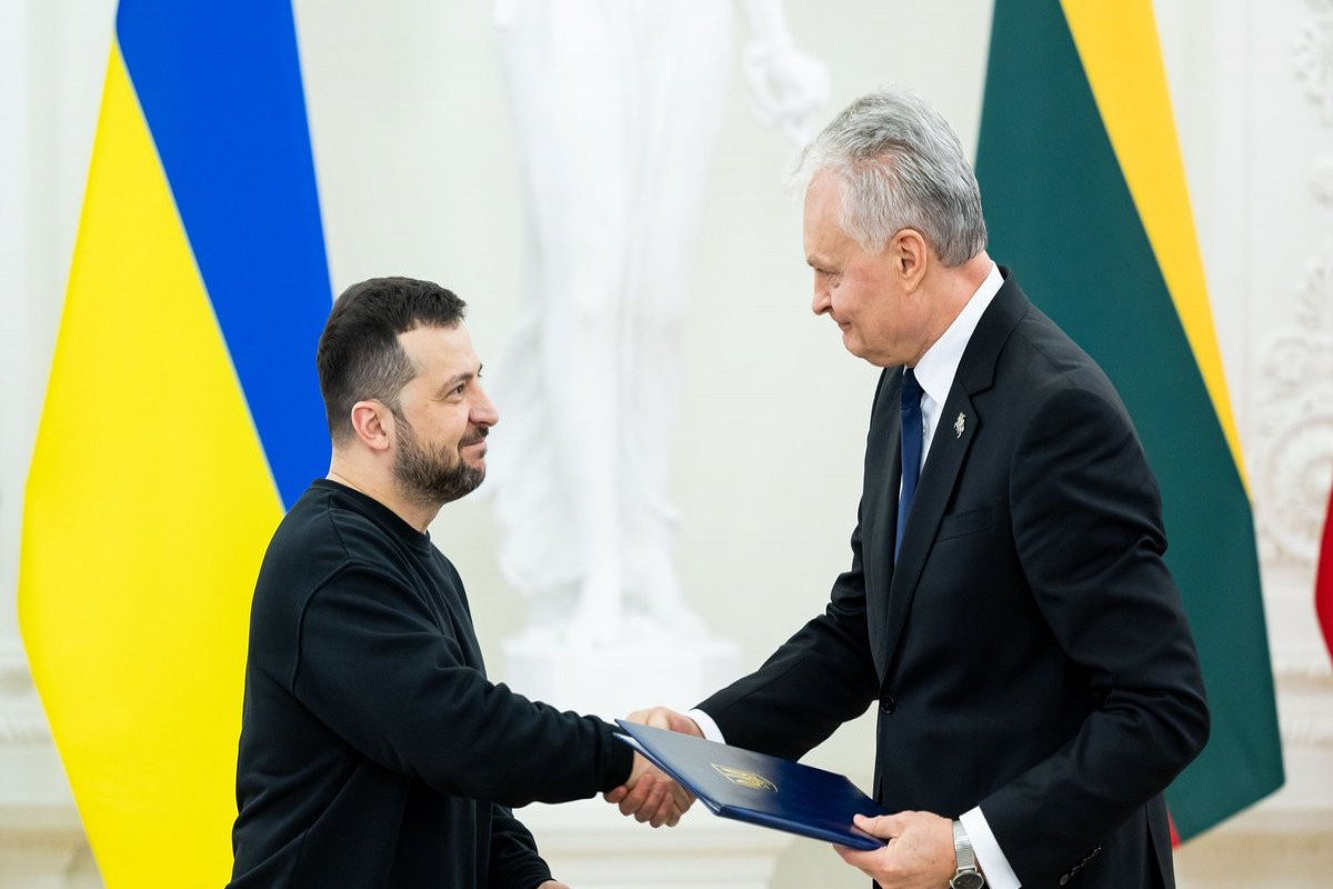 Volodymyr Zelensky, President of Ukraine and Gitanas Nausėda, President of Lithuania
