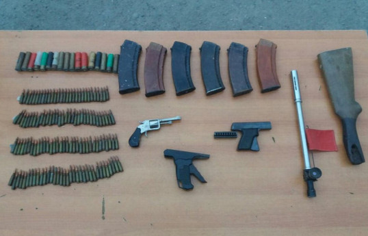 Azerbaijan discovers 11 grenades, 3 machine guns and other weapons in Khankandi