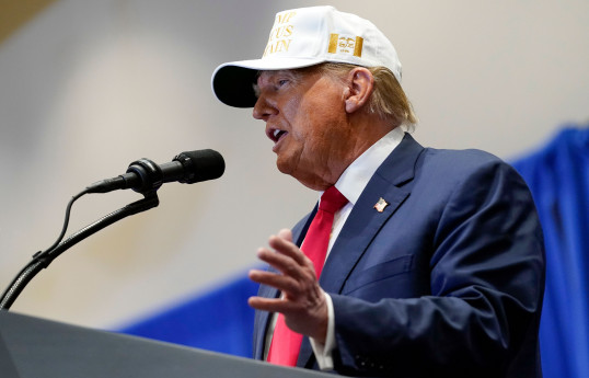 Trump spends last rally before Iowa caucuses ripping Nikki Haley
