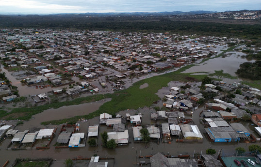11 killed after storm hits Rio de Janeiro