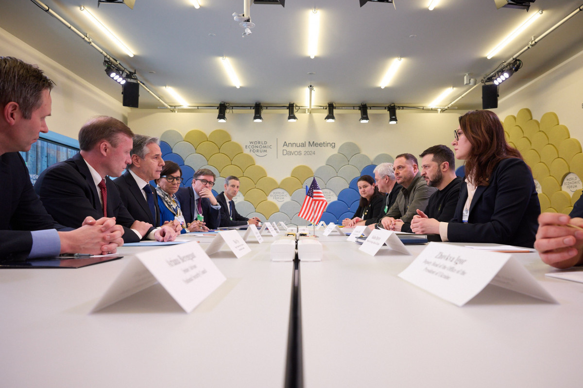 Ukrainian President met with U.S. Secretary of State, EU Commission President in Davos-PHOTO 