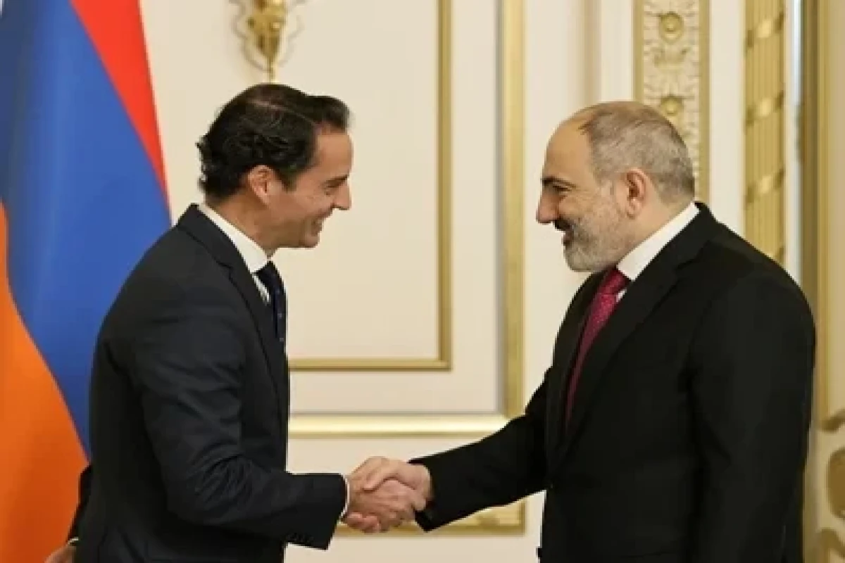 Javier Colomina, the NATO Secretary General’s Special Representative for the Caucasus and Central Asia and Armenian Prime Minister Nikol Pashinyan