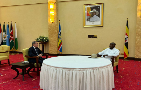 Azerbaijani FM meets Ugandan President