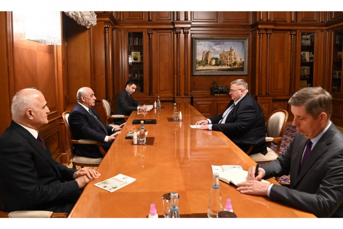 Azerbaijani PM meets with Russian Deputy PM