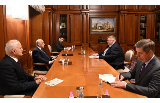 Azerbaijani PM meets with Russian Deputy PM
