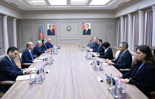Azerbaijani PM meets with Georgian Minister of Education and Youth