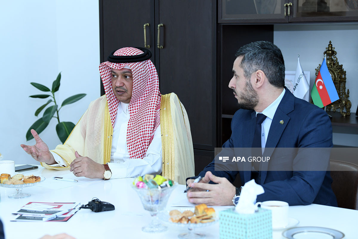 Ambassador of Saudi Arabia to Azerbaijan visits APA Media Group -PHOTO 