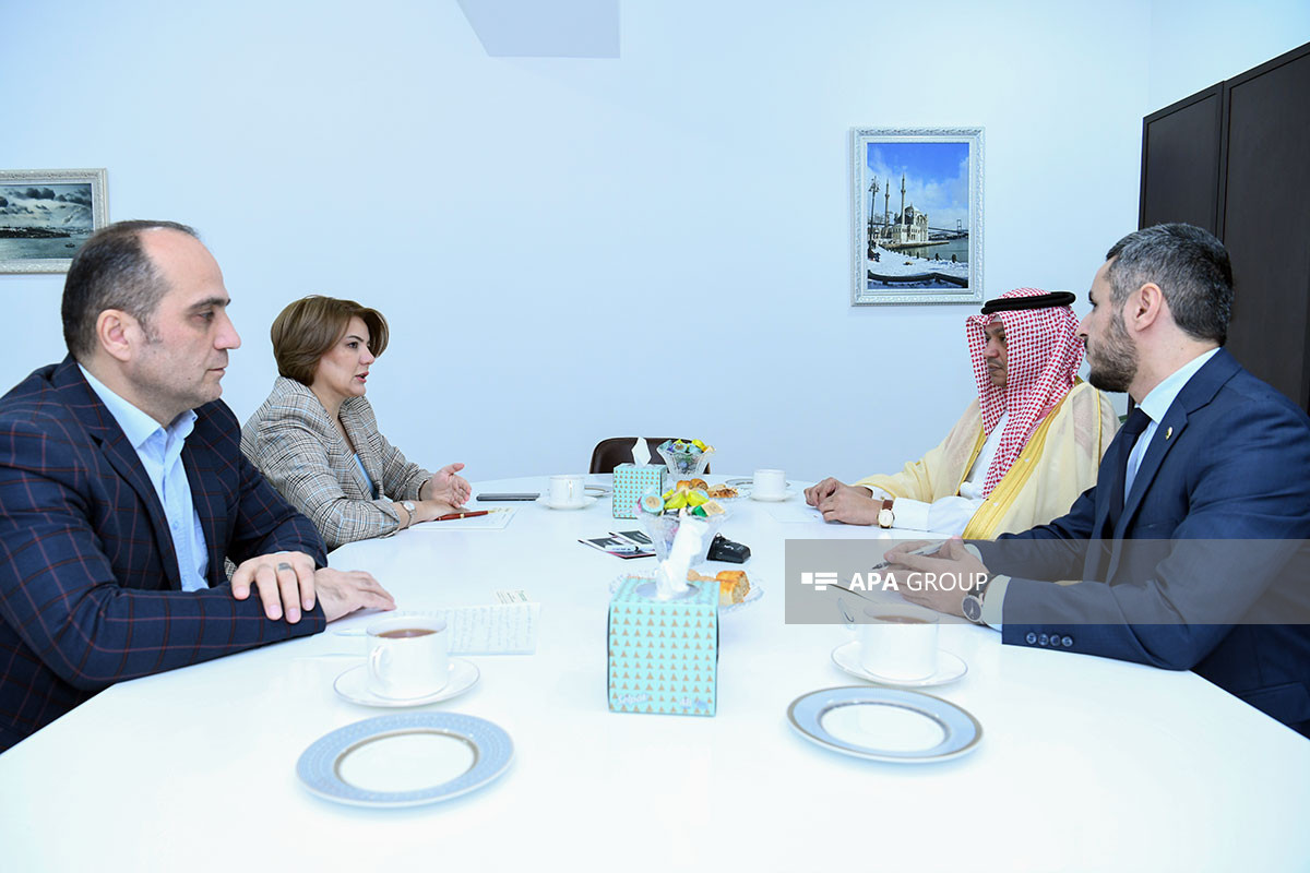 Ambassador of Saudi Arabia to Azerbaijan visits APA Media Group -<span class="red_color">PHOTO