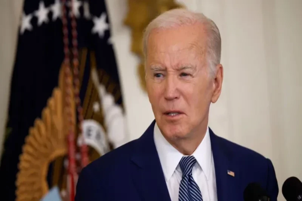 Allies defend Biden as poll suggests growing age concern