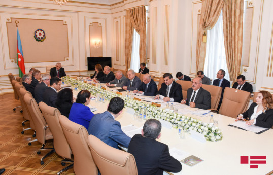 Azerbaijan CEC registers authorized representatives of 5 more parties