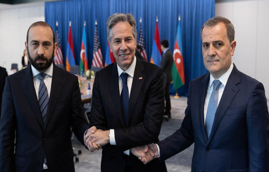 Ararat Mirzoyan, Minister of Foreign Affairs of Armenia, US Secretary of State Anthony Blinken and Jeyhun Bayramov, the Minister of Foreign Affairs of the Republic of Azerbaijan