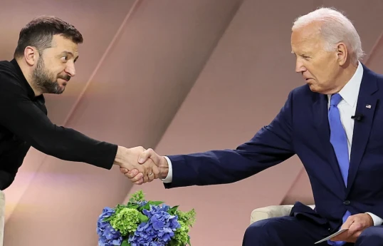 Biden tells Zelenskyy US will announce new weapons for Ukraine