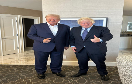Boris Johnson meets Donald Trump to talk Ukraine