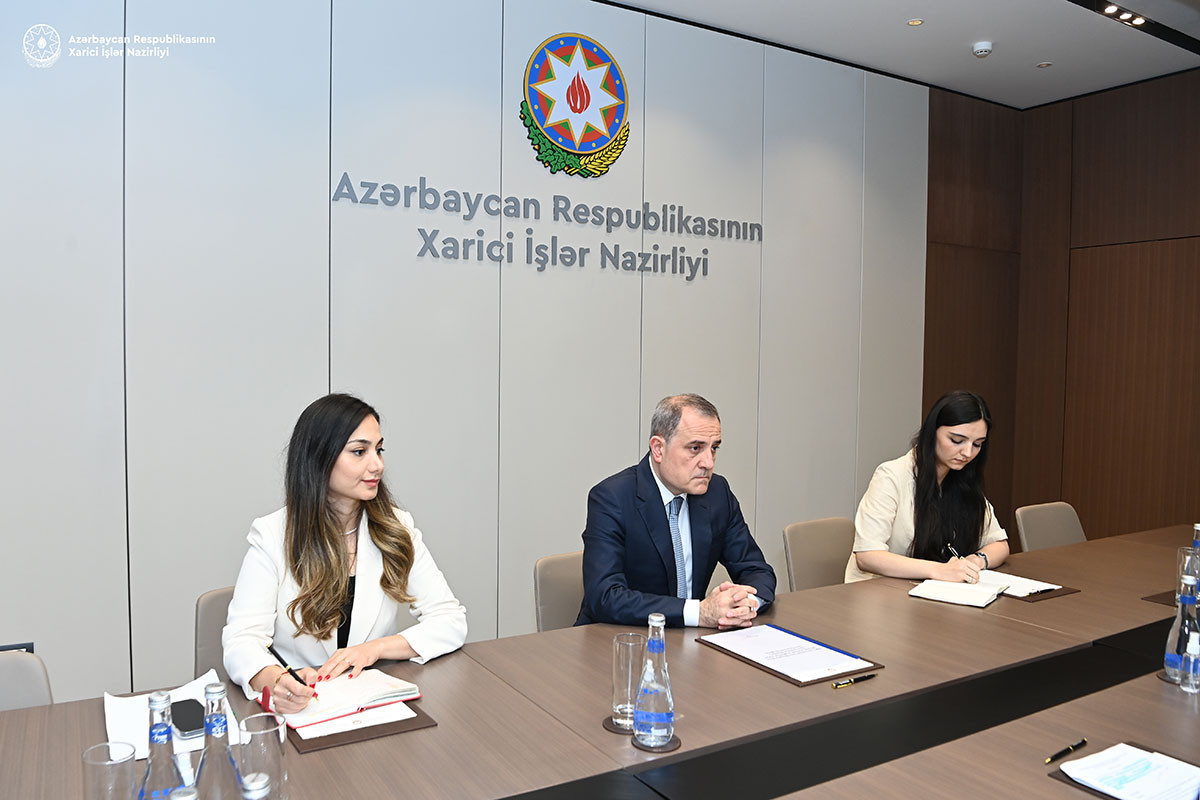 Azerbaijan's FM meets with UN DCO Regional Director for Europe and Central Asia