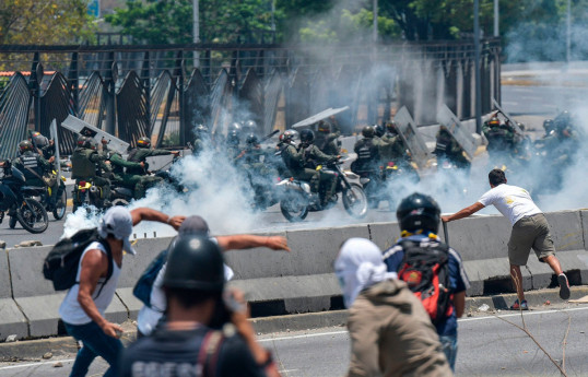 Venezuelan armed forces reaffirm 'absolute loyalty, support' to Maduro