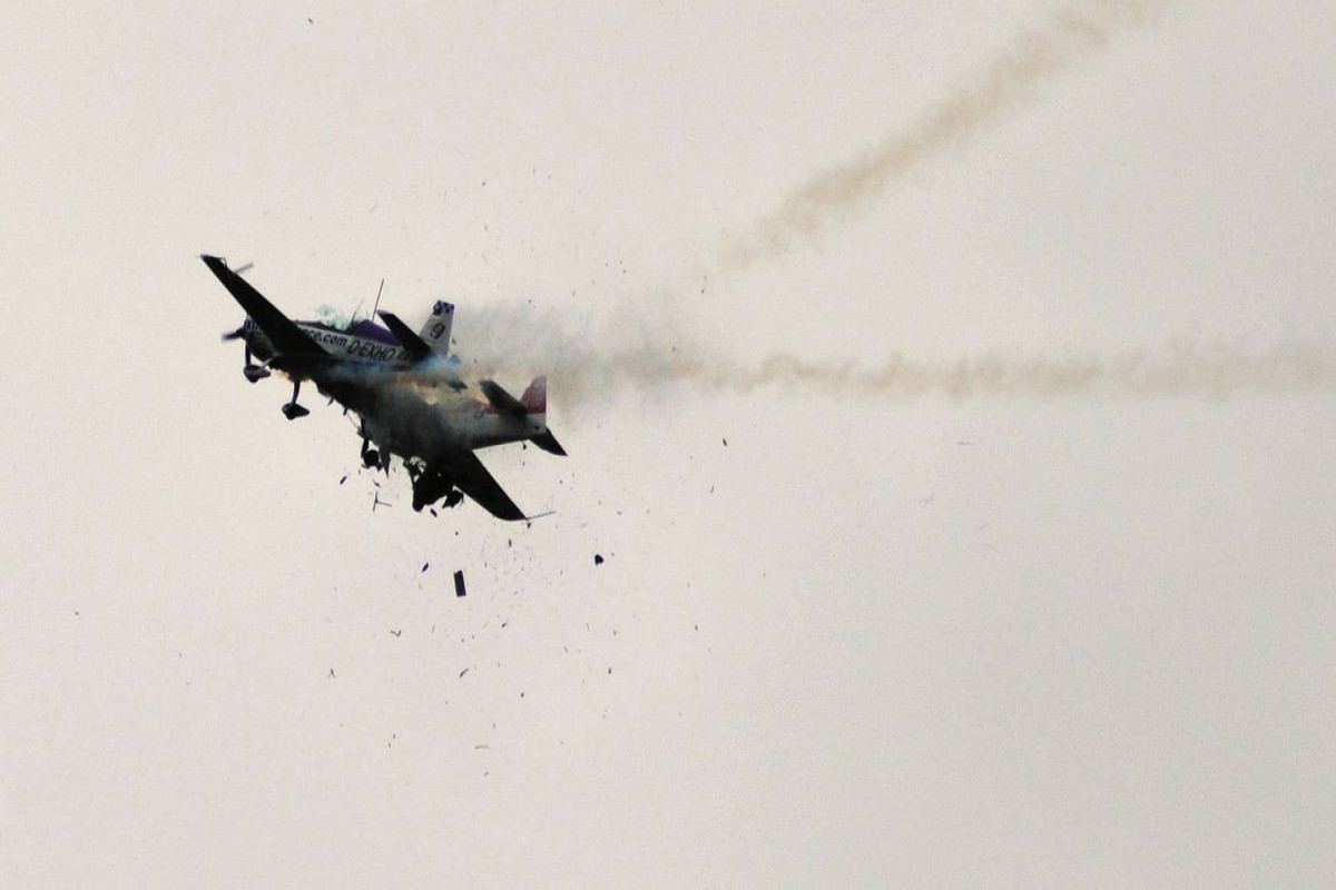 Airplanes collide in disastrous Portuguese air show mishap, killing 1-VIDEO 