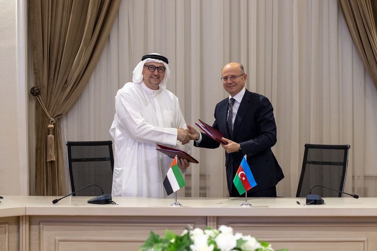 Azerbaijan's Energy Ministry signed agreements  on green energy projects with Masdar