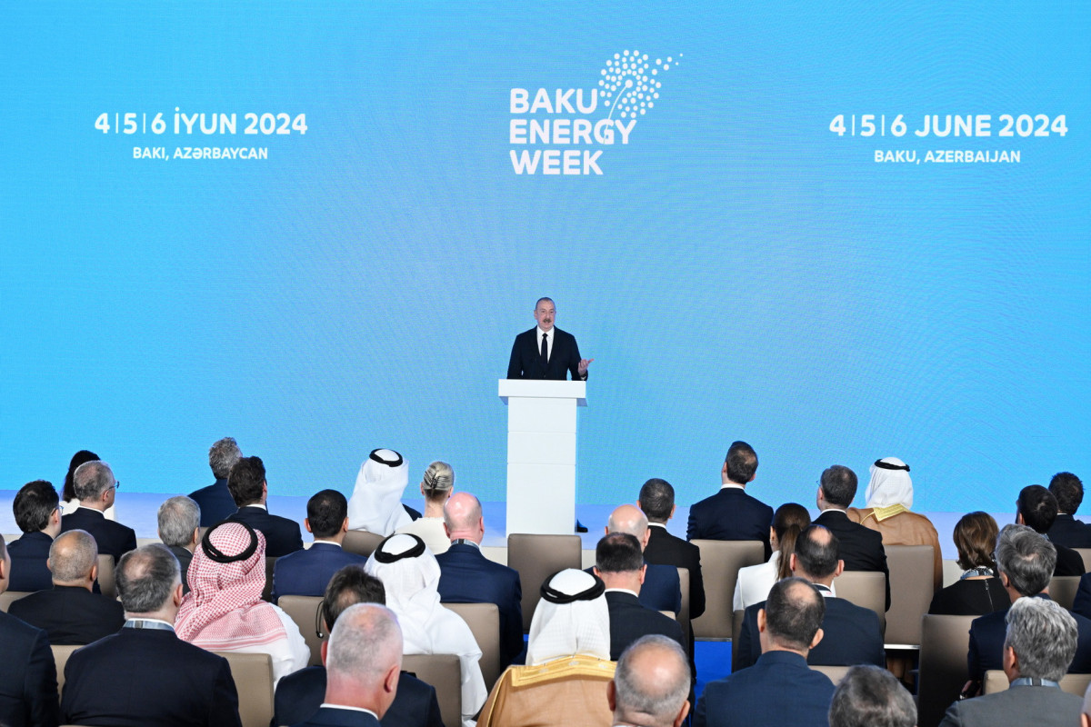 President Ilham Aliyev addressed opening of 29th Caspian Oil & Gas and 12th Caspian Power exhibitions as part of Baku Energy Week-UPDATED-2 