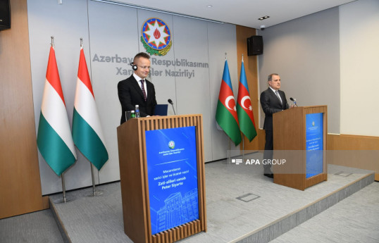 Minister of Foreign Affairs and Foreign Economic Relations of Hungary Peter Szijártó and Azerbaijani Foreign Minister Jeyhun Bayramov