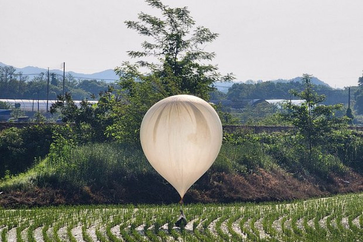 North Korea resumes flying balloons in likely bid to drop trash on South Korea again, Seoul says