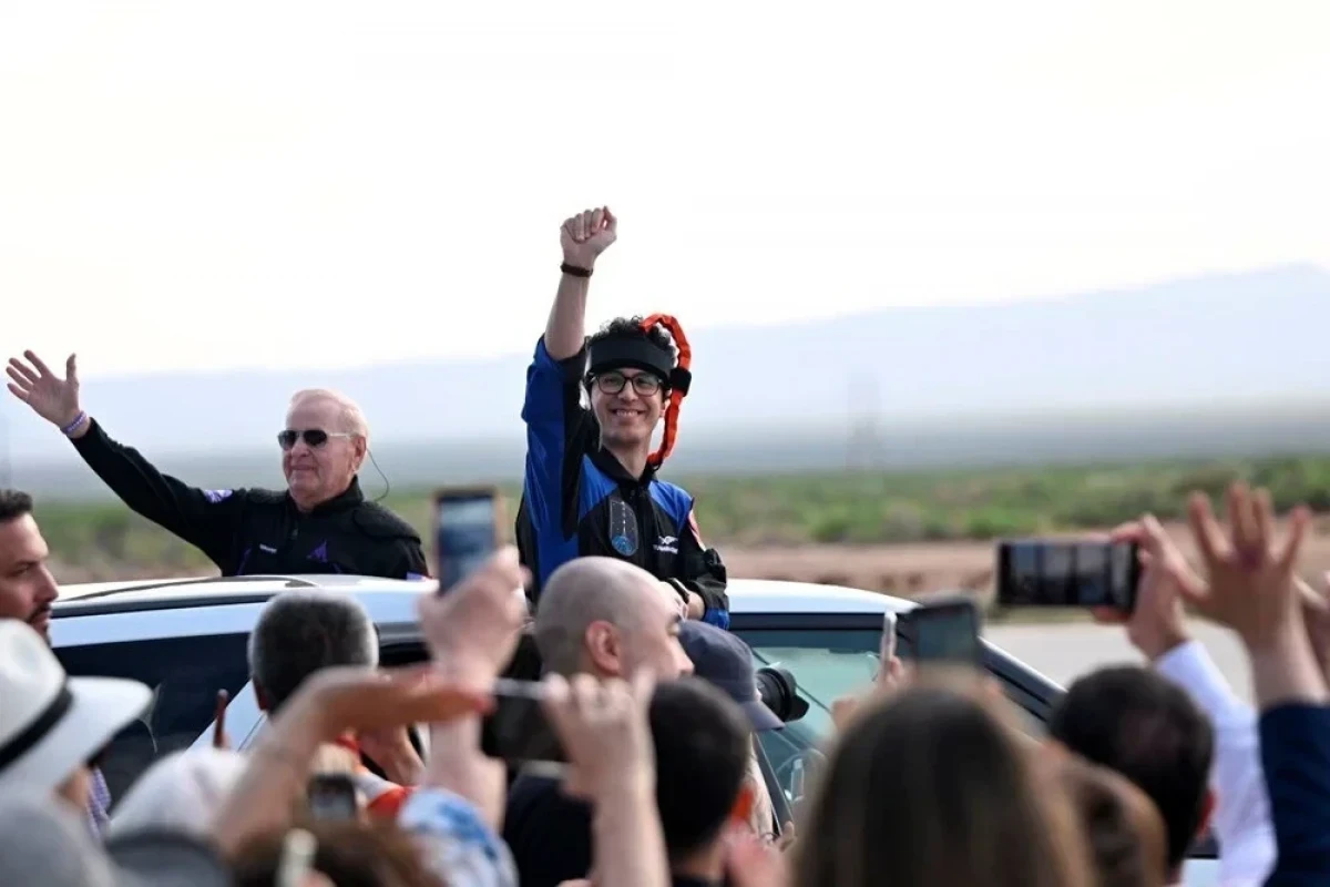 Azerbaijani origin Turkish astronaut completes his space mission-UPDATED - Vimarsana News