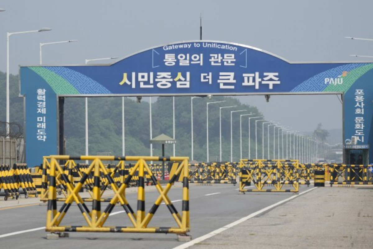 South Korea fired warning shots after North Korea border crossing