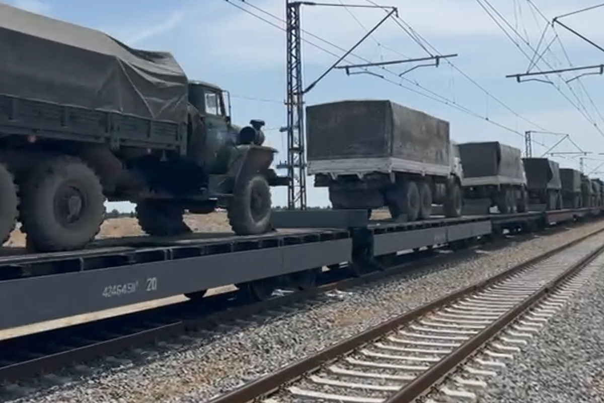 Azerbaijan sends equipment of Russian peacekeepers leaving Garabagh through Sitalchay-VIDEO 