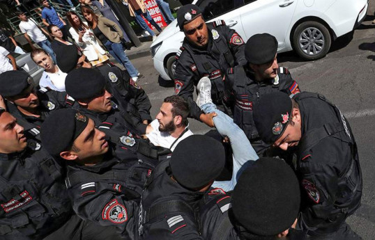 Armenian police detained more than 40 protesters in front of parliament in Yerevan