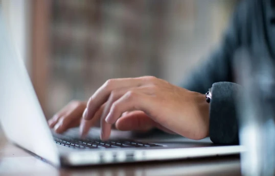 America's third largest Bank fires employees over fake keyboard activity