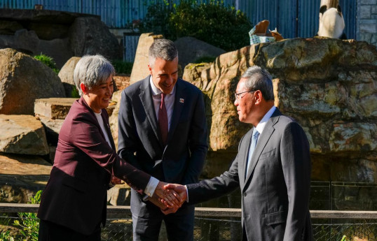 China Premier Li starts Australia trip with Adelaide panda announcement