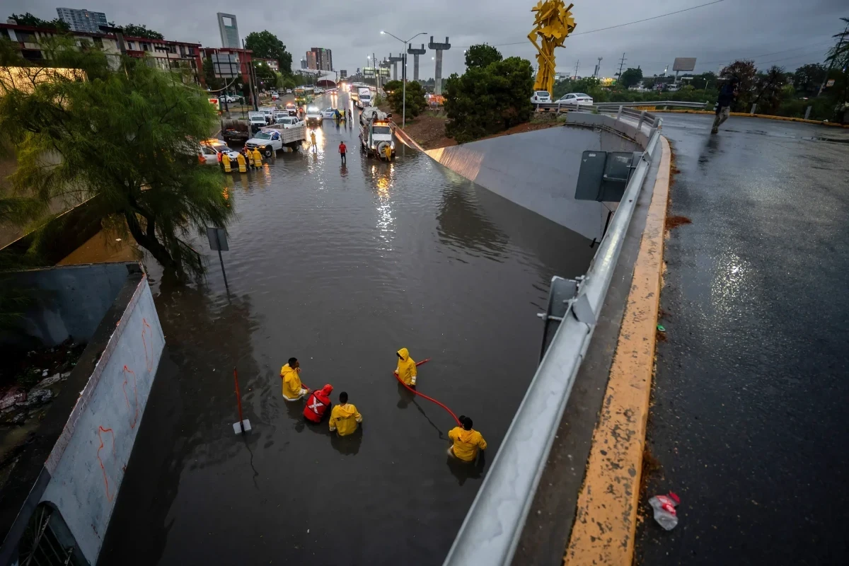 Alberto makes landfall in Mexico; Texas faces flooding and heavy rain