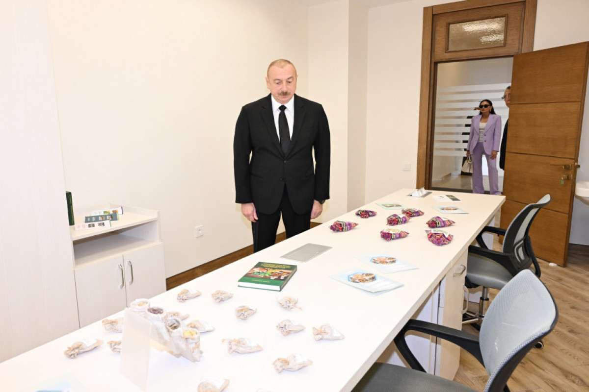 President Ilham Aliyev and First Lady Mehriban Aliyeva participated in opening of the new building of Institute of Botany in Baku and reviewed the developments at the Botanical Garden