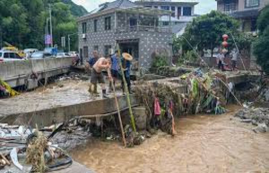 Heavy rainfalls leave 5 dead in south China county