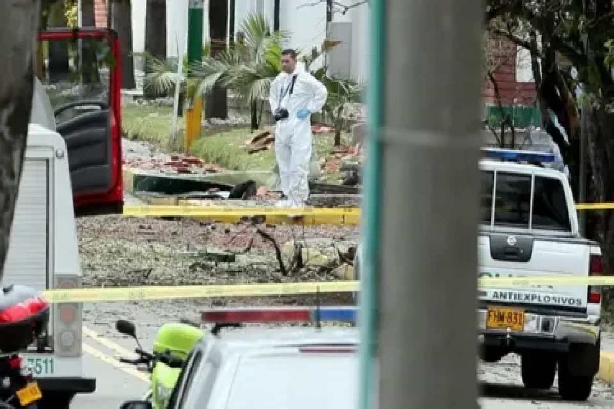Car bomb kills 3, injures 9 in south Colombia