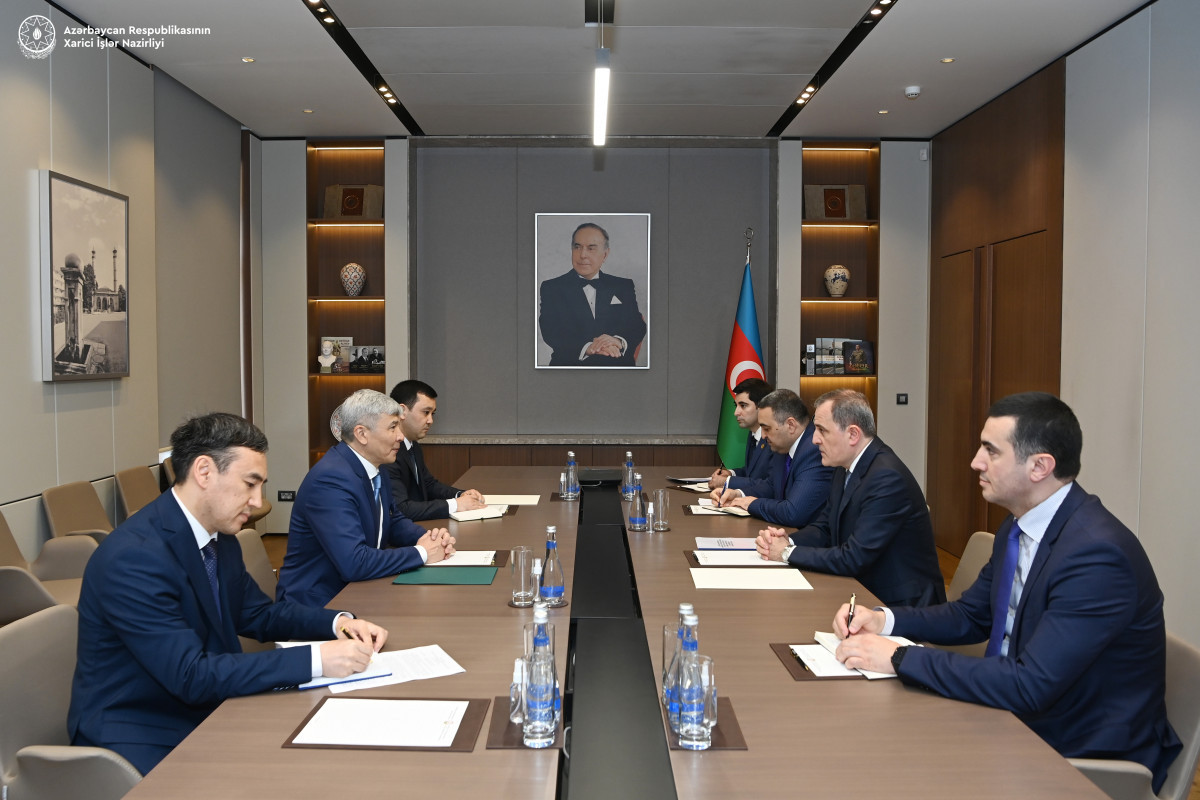Azerbaijani FM received newly appointed Ambassador of Kyrgyz Republic