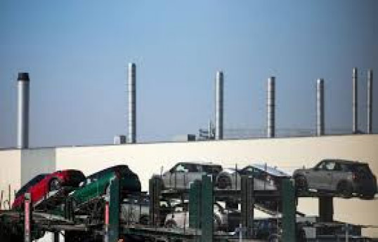 UK auto industry calls for support in green transition