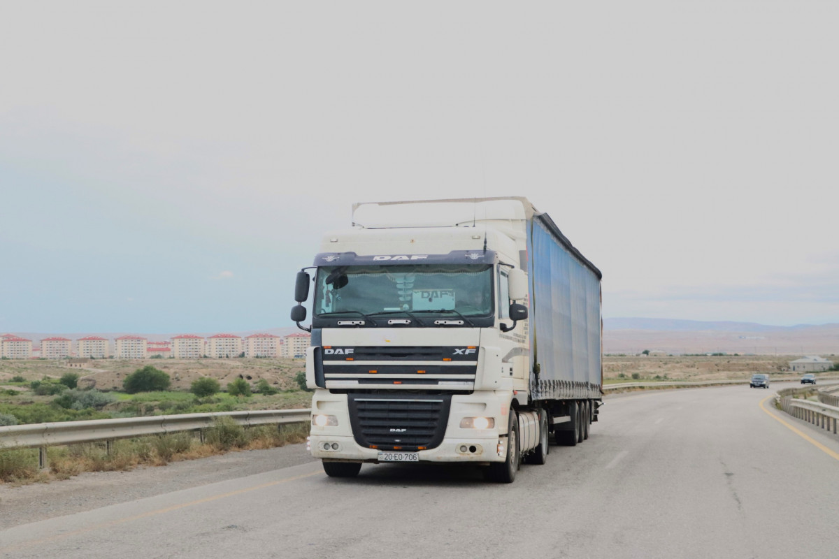 Azerbaijani carriers brought cargo directly from China using trucks for the first time