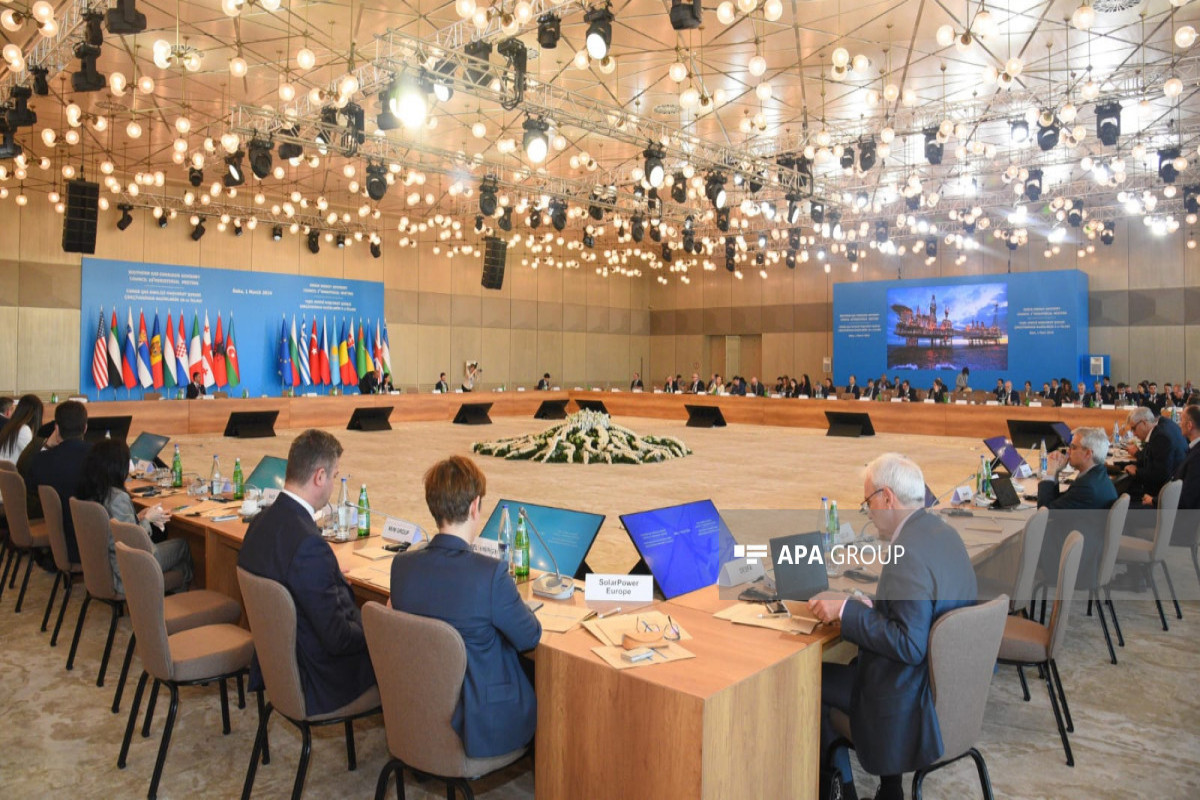 Three documents were signed within 2nd Green Energy Advisory Council Ministerial Meeting held in Baku -PHOTO 