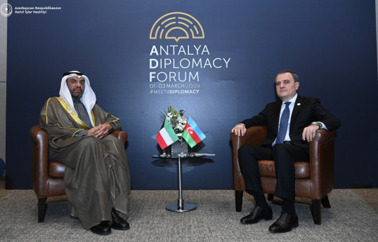 the Minister of Foreign Affairs of Kuwait Abdullah Ali Al-Yahya and the Minister of Foreign Affairs of the Republic of Azerbaijan Jeyhun Bayramov