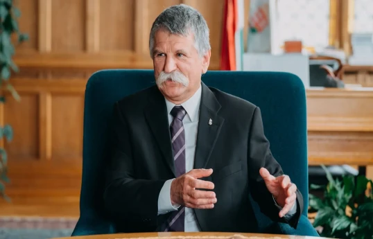Laszlo Kover, Hungarian Parliament Speaker