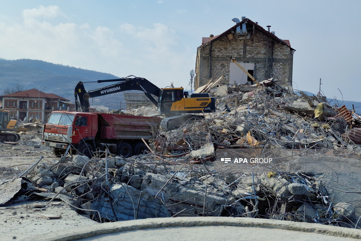 Azerbaijan disassembles illegal buildings of so-called "parliament" and "Warriors who liberated Artsakh" union in Khankandi -PHOTO -VIDEO 