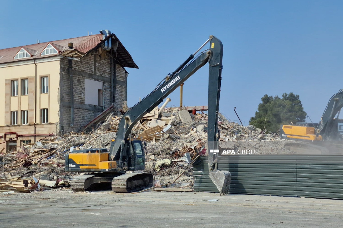 Azerbaijan disassembles illegal buildings of so-called "parliament" and "Warriors who liberated Artsakh" union in Khankandi -<span class="red_color">PHOTO-<span class="red_color">VIDEO