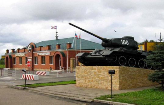 In Russia the higher tank command school caught fire-VIDEO 