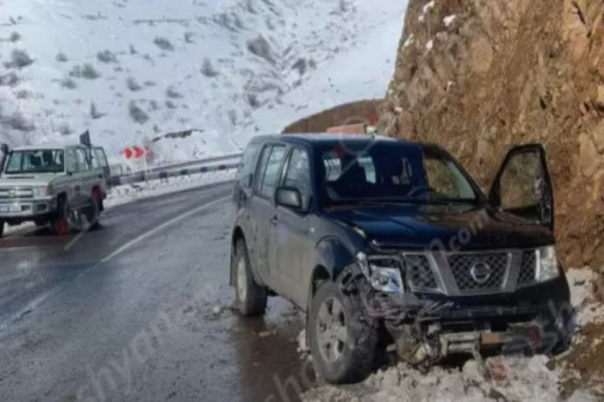 EU monitoring mission car crashes in Armenia