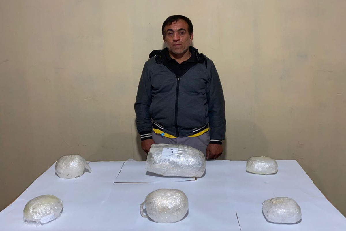 Azerbaijan detains Iranian drug smuggler on border-PHOTO 