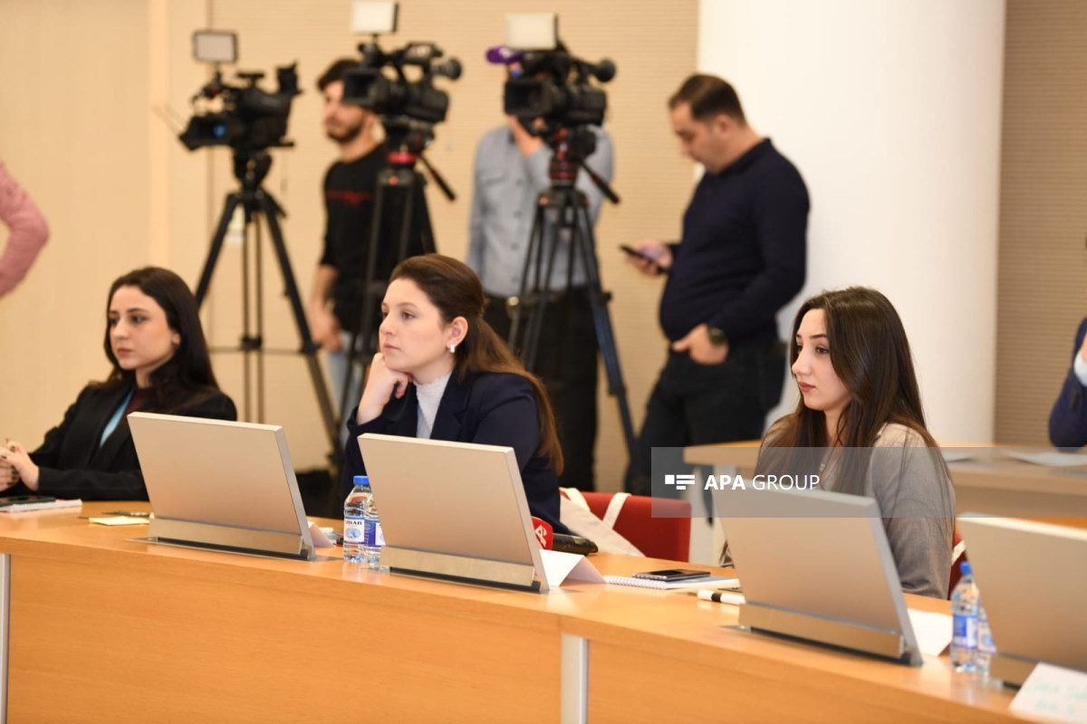 Azerbaijan holds first training for English-speaking journalists who will cover COP29-PHOTO 