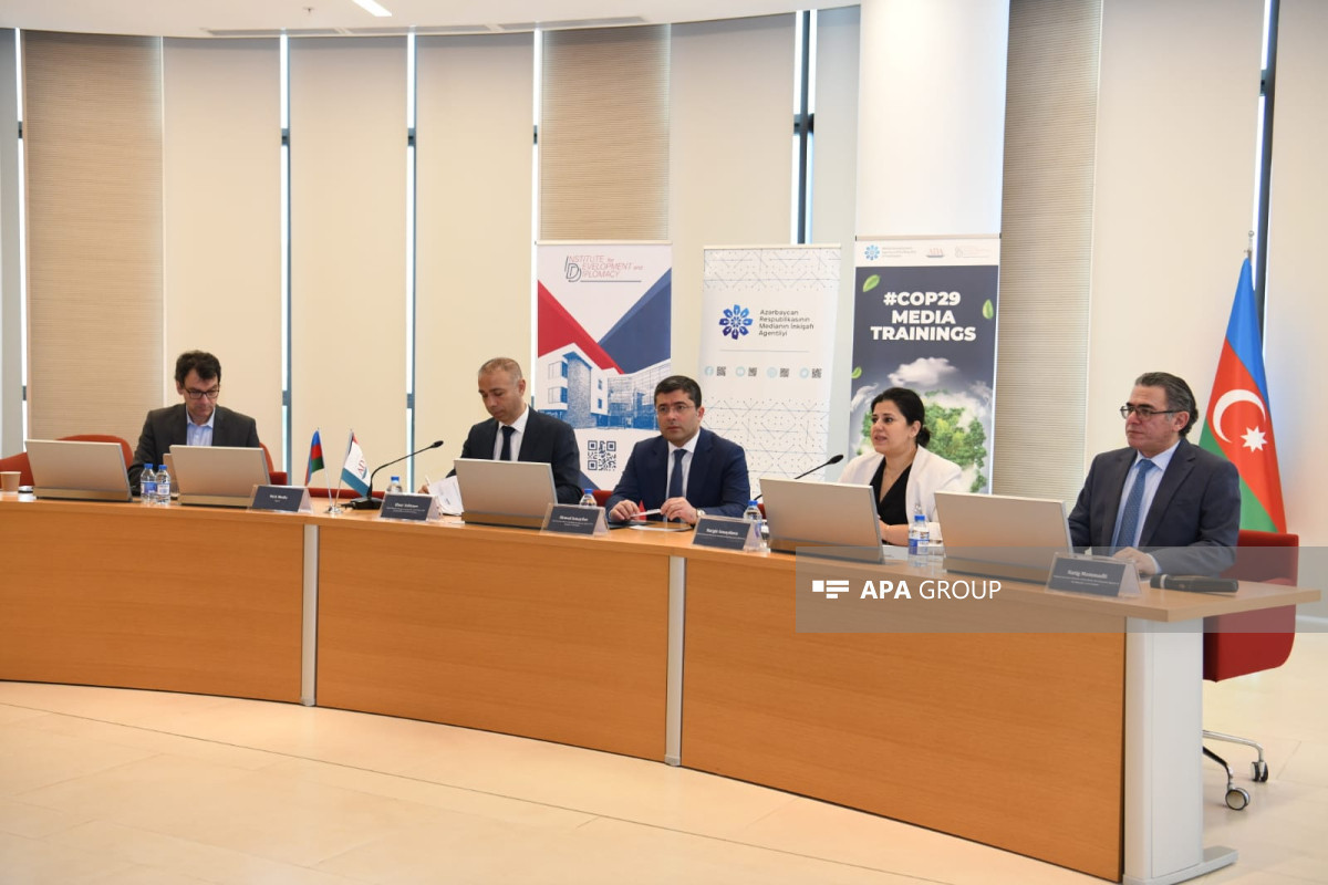 Azerbaijan holds first training for English-speaking journalists who will cover COP29-PHOTO - Vimarsana News