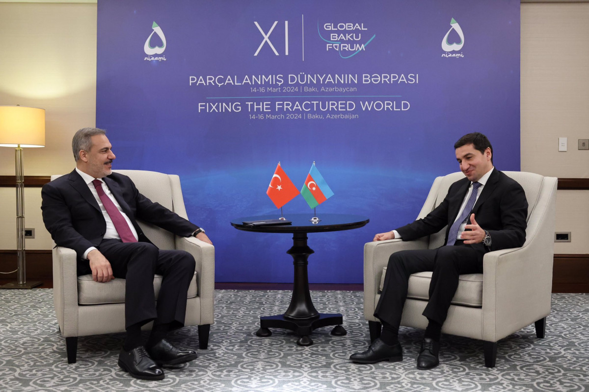 Assistant to Azerbaijani President met with Turkish FM